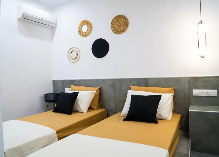 Orama Фалираки