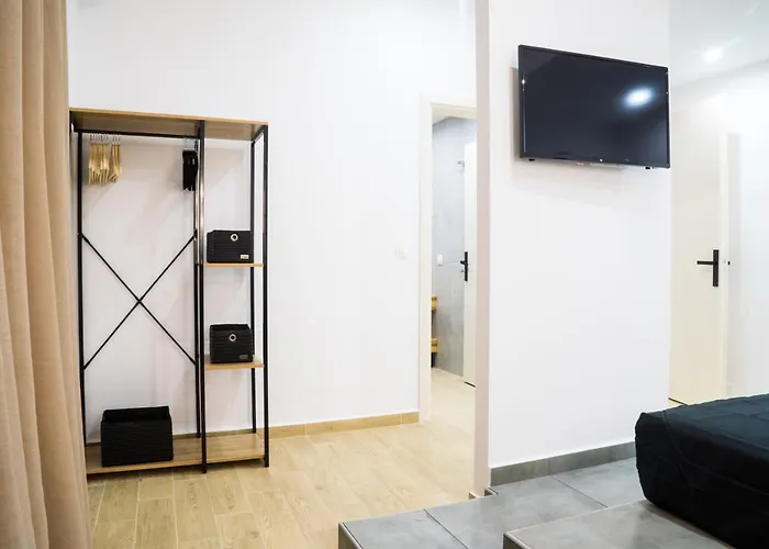 Orama Фалираки