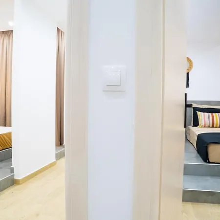 Orama Φαληράκι